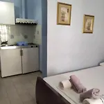 Apartman And Meri
