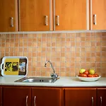 Apartman And Meri