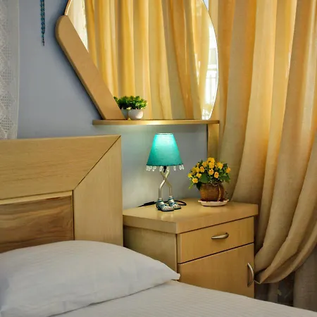 And Meri Apartment *