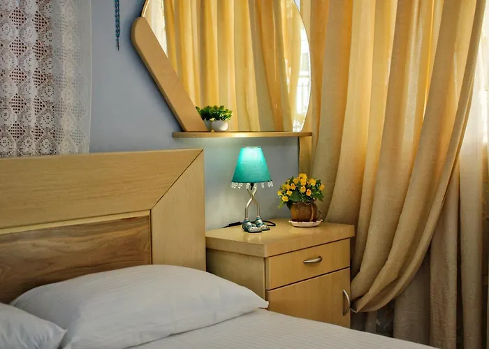 And Meri Apartment *